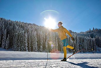 Hansi Kienle ist eine Nordic Langlaufschule mit Unterricht in Skating und klassisch diagonal Langlaufen sowie Skischule im Allgäu für Privatunterricht, Skikurse für Kinder und Erwachsene, Freeride und Offpist Gelände Skifahren. Zum Thema
